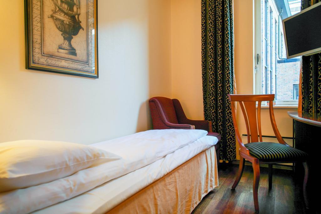 Quality Hotel Augustin Trondheim Esterno foto